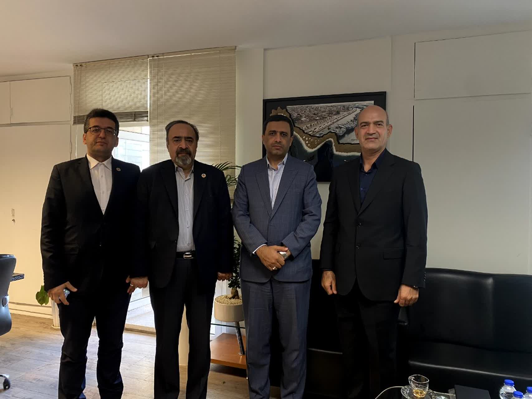 نشست تخصصی نظام مهندسی ساختمان و اتحادیه کشوری آسانسور و پله برقی